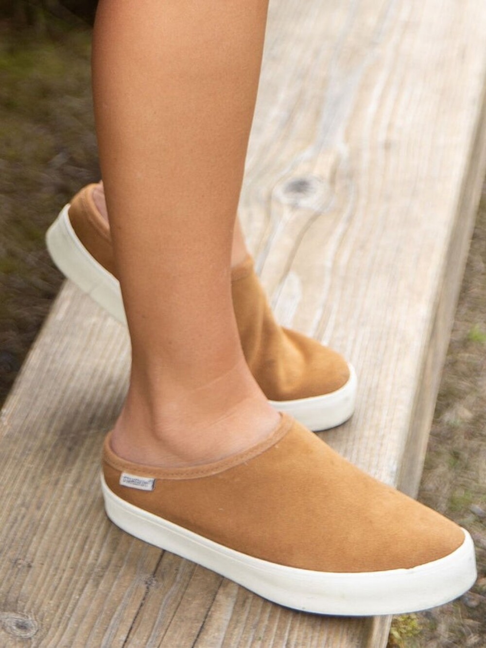 Staheekum Women's Cami Suede Mule - Wheat